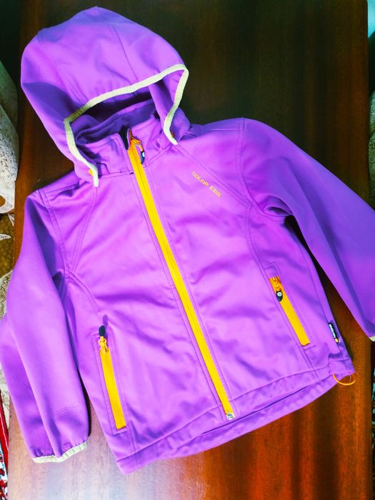 Легка дитяча куртка 116-122 р.