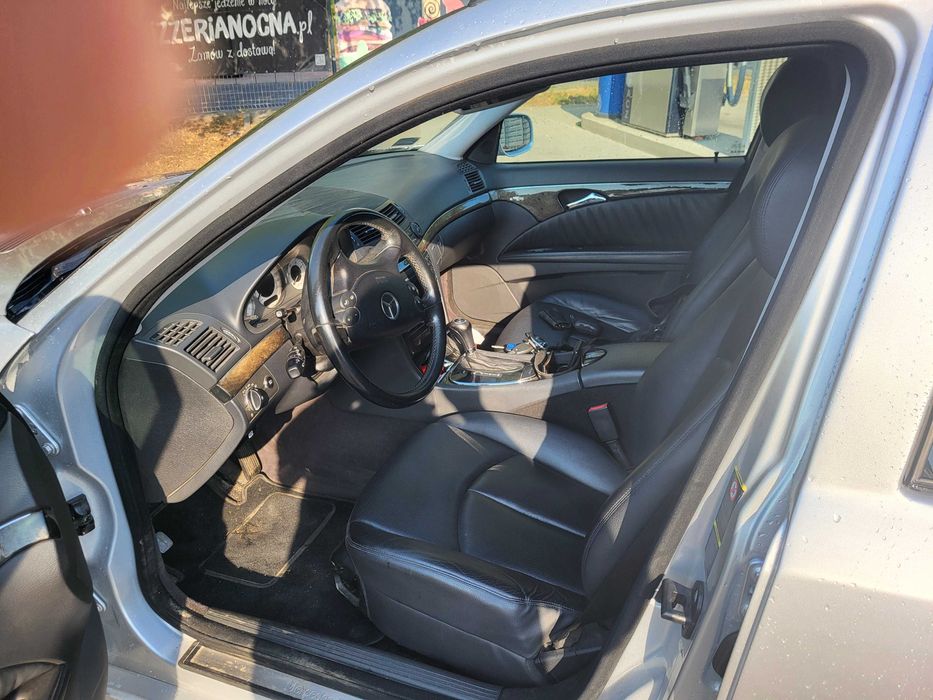 Karawan pogrzebowy Mercedes