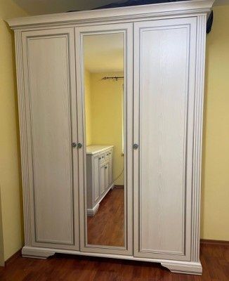 Шафа комод пенал Gerbor гербор вайт