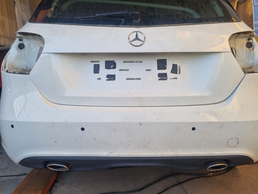 Peças Mercedes-Benz A-Class (W176)
