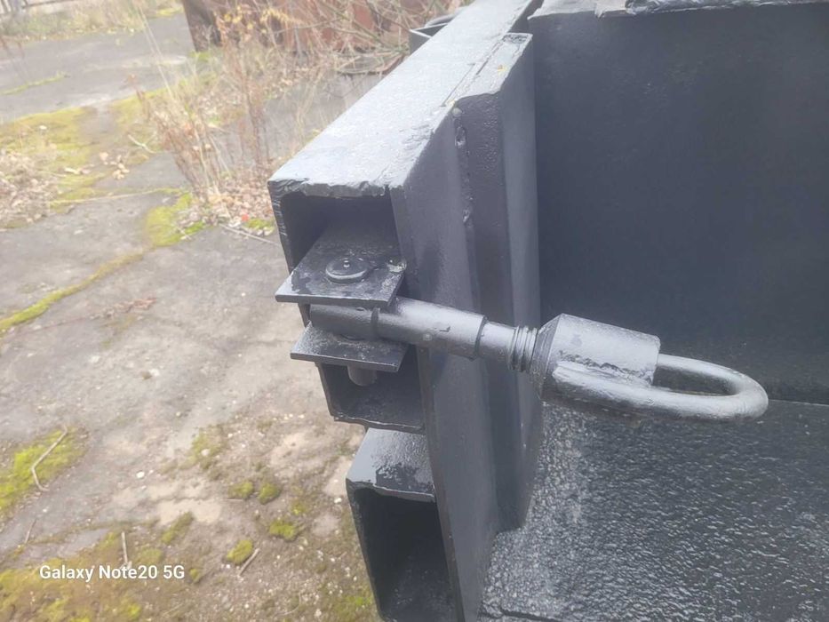 Продається металоформа фундаментних блоків, на 4 блоки (40)