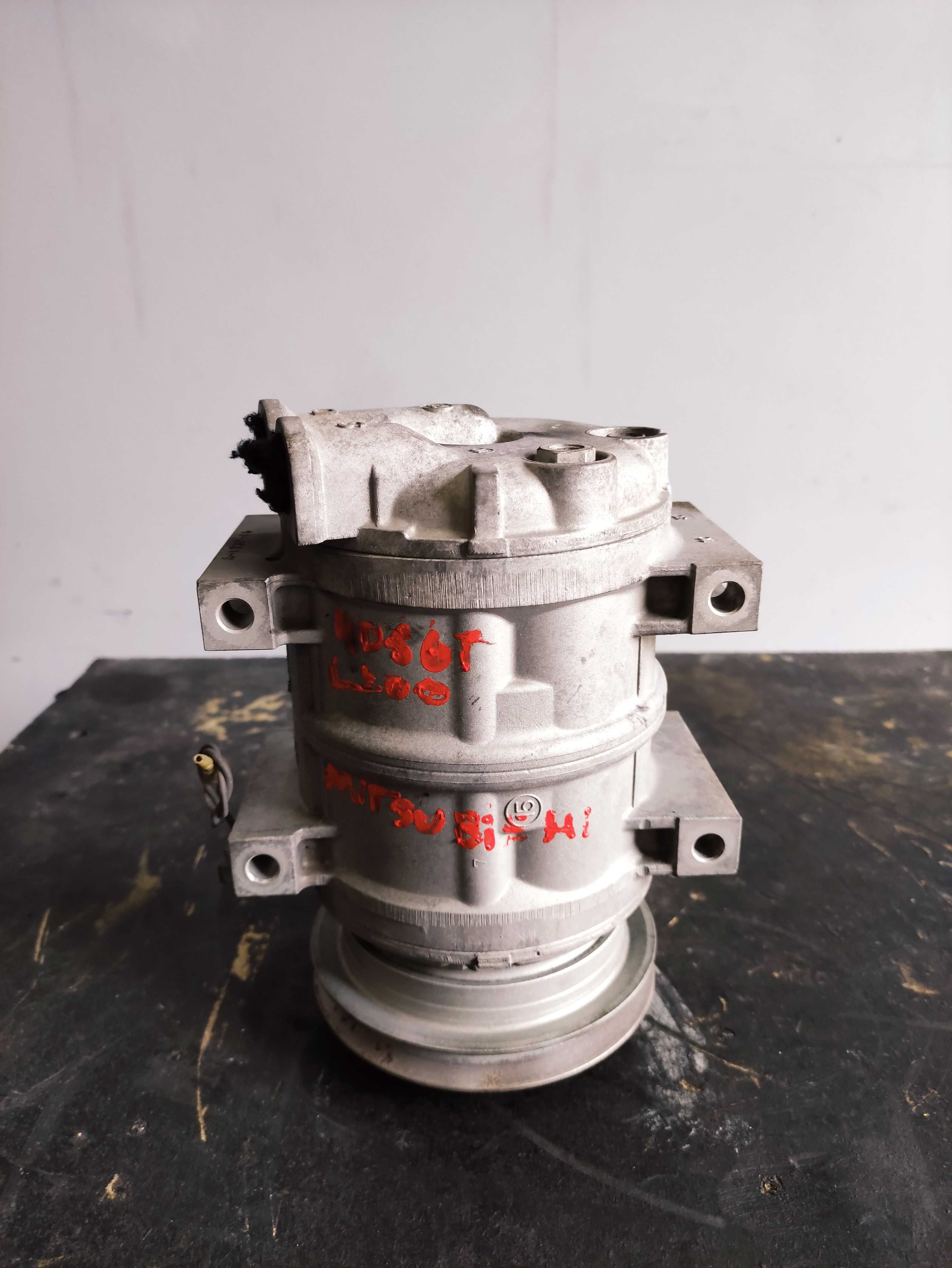 Compressor Ar Condicionado Mitsubishi L 200 2.5 TD / 2003