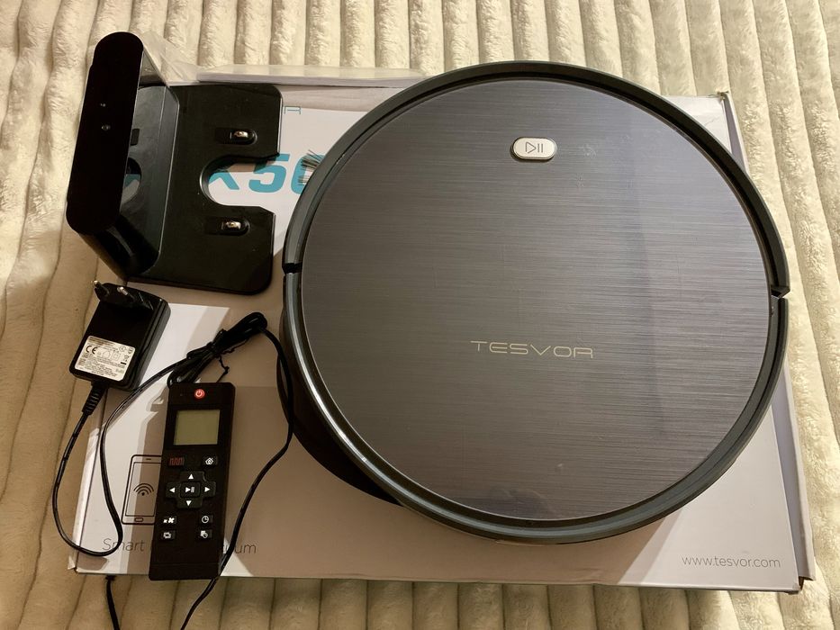 Робот пилосос Tesvor x500