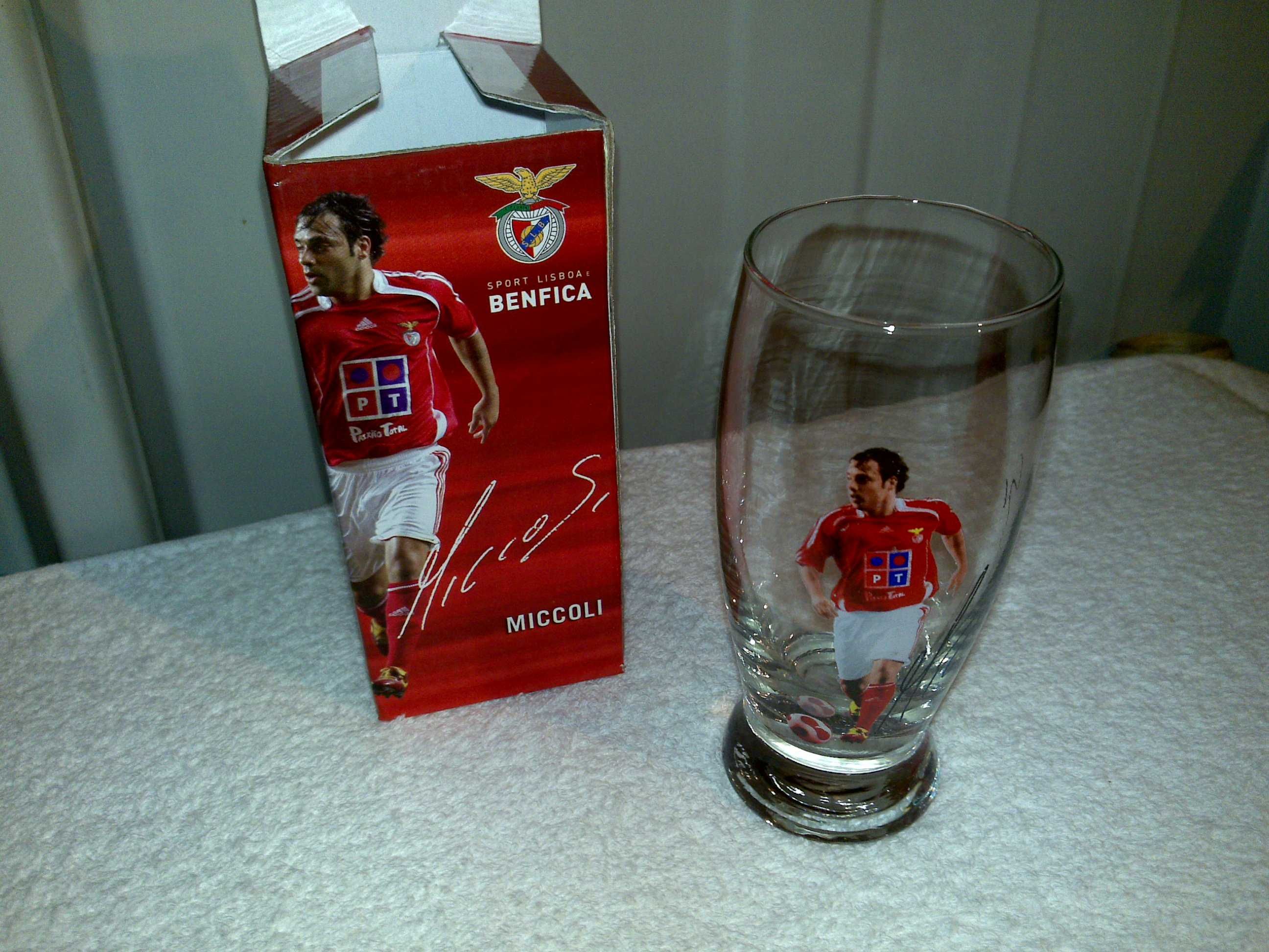 benfica (copo com a imagem do jogador miccoli) produto oficial