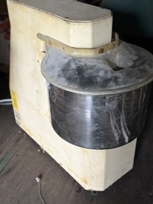 Тестомес Sirmann 30 литров