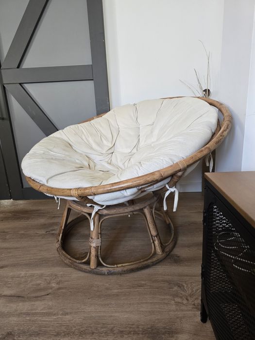 Cadeirão de bambu