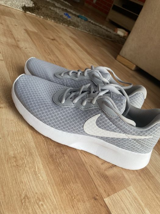 Nowe Buty Nike rozmiar 41