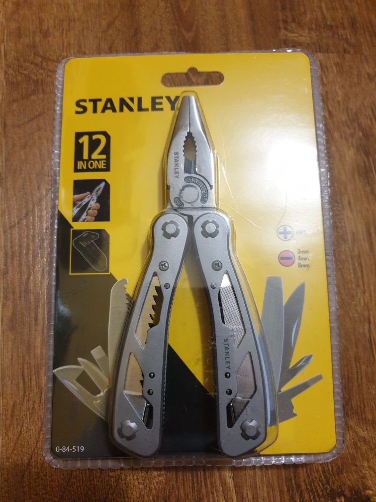 Stanley 12 w 1 kombinerki multitool