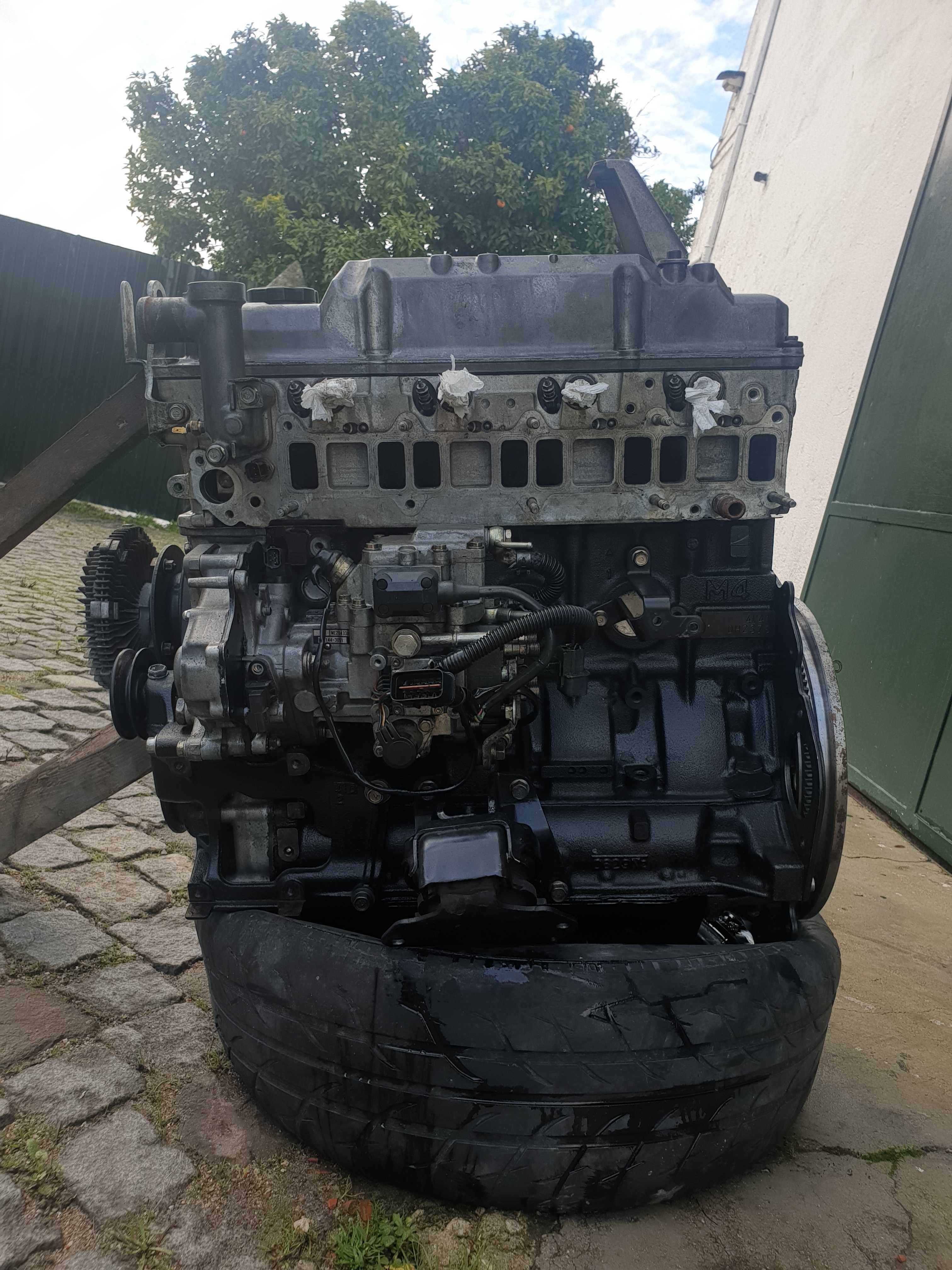 Motor Mitsubishi Pajero DID 3.2 DID 4M41 com turbo e bomba injetora