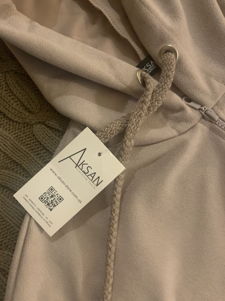 Жіночий спортивний костюм Aksan , S