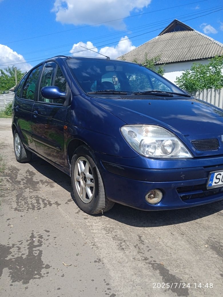 Продам авто renault scenic
