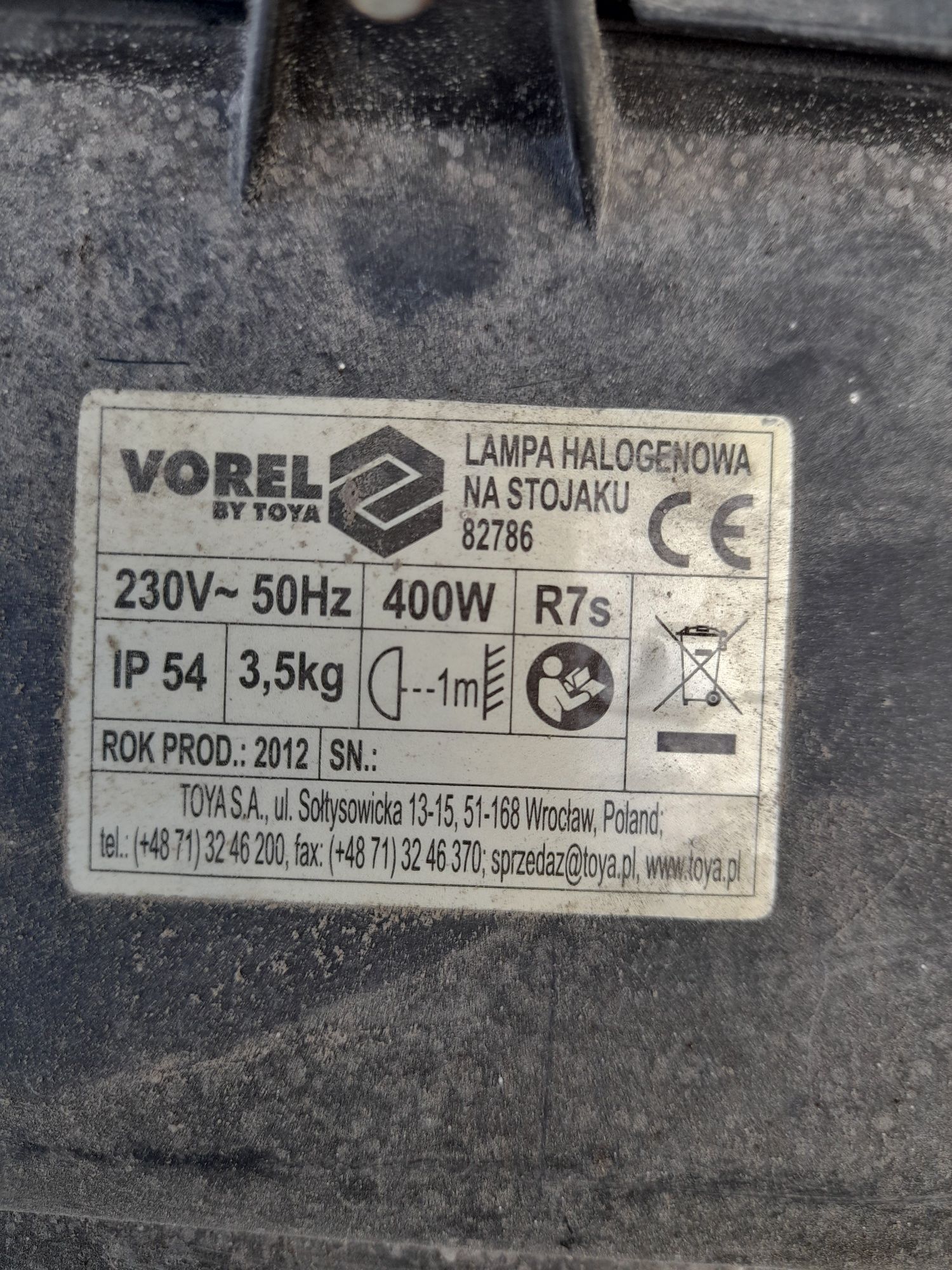 Halogen na statywie