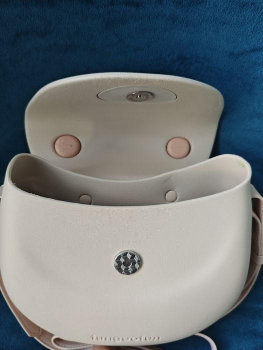 Сумочка бежева fungoofun