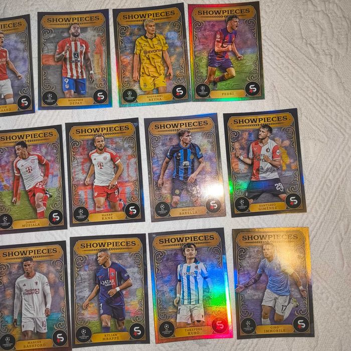 14 Cartas Showpieces Topps Superstars 2024
