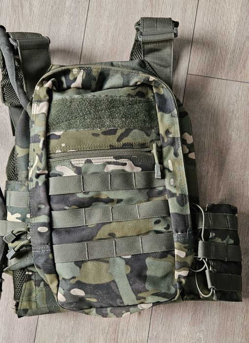 Kamizelka taktyczna Plate Carrier Multicam Tropic + Camelbak + Ładowni