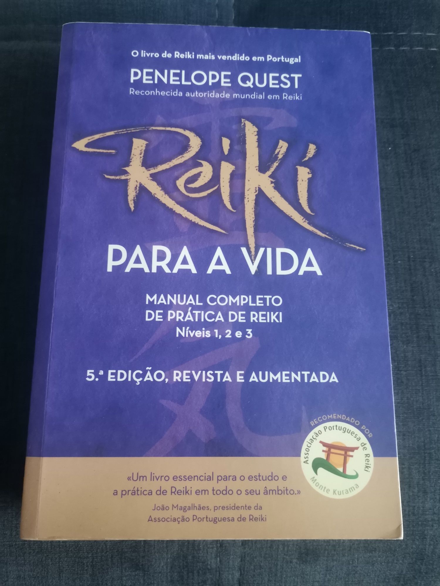 O Grande Livro do Reiki e vários