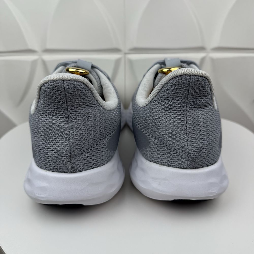 Чоловічі кросівки New Balance 411