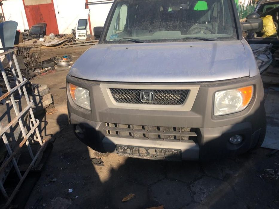 Honda Element 2003 R 2.4 117 KW NA CZĘŚCI