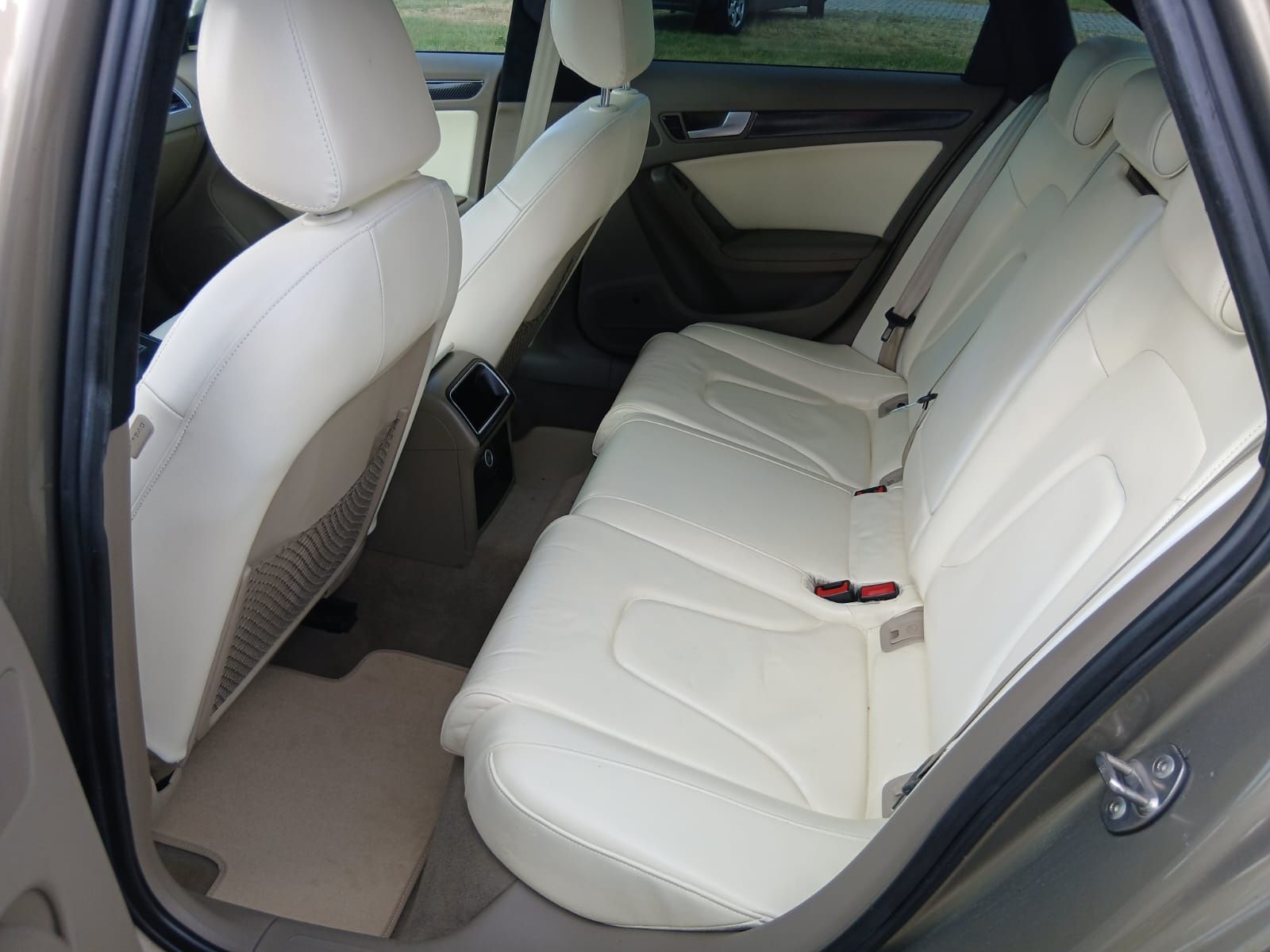 ## Audi A4 B8 2009r 2.0T 211km Quattro ###
