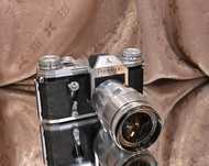 Kolekcjonerski aparat fotograficzny Pentacon F 1956 rok.