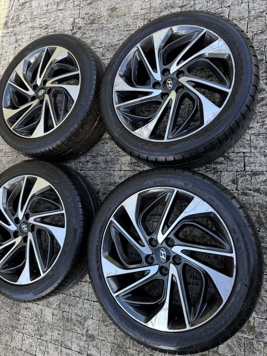 Hyundai Tucson 3  Alufelgi 19 kola opony 245/45 r19