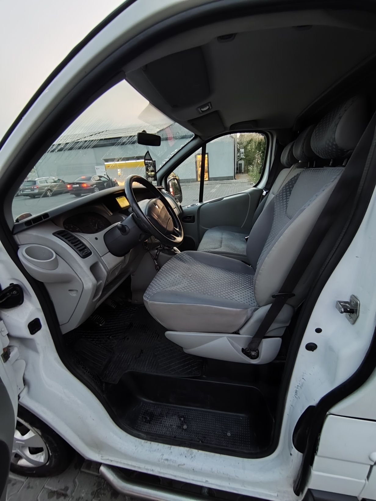 Renault Trafic Long 1.9dci holenderka