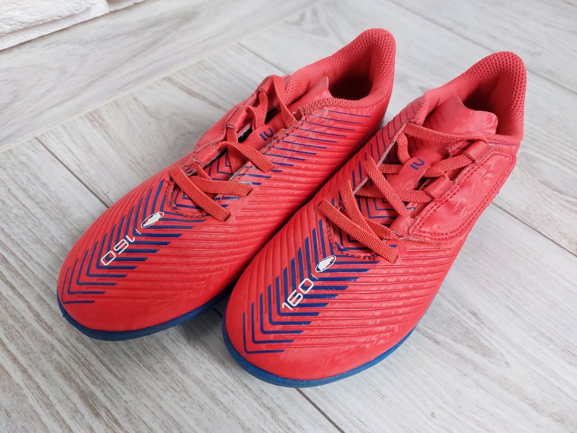 Korki sportowe firmy Kipsta 34