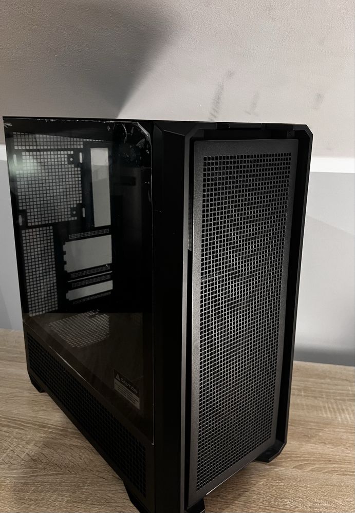 Obudowa Caugar MX600 RGB