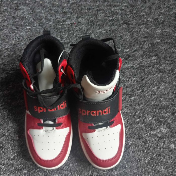 Buty chłopięce jesienne roz 30