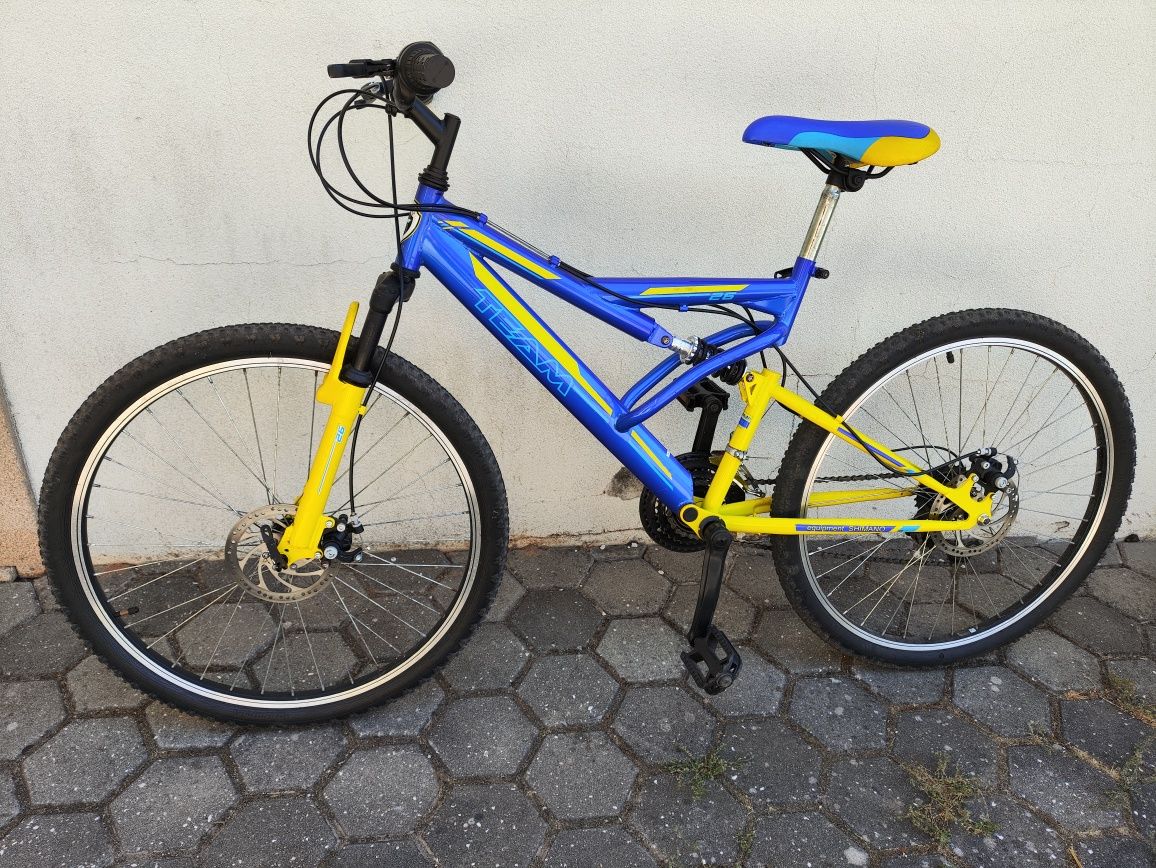 Bicicleta TEAM 26