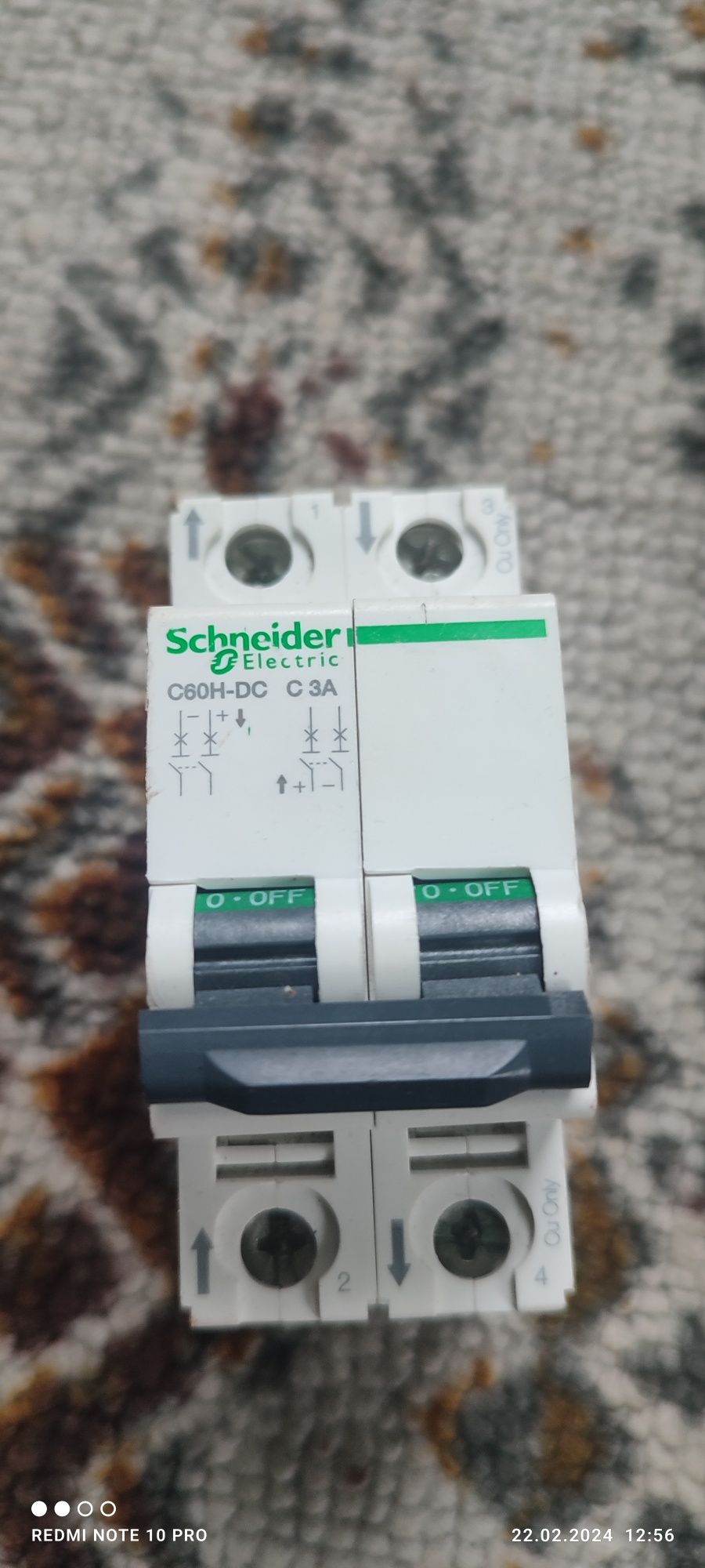 Автоматичний вимикач Schneider Electric A9N61523 Acti9 C60H-DC, 2P, 3A