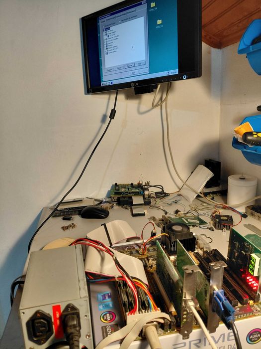 Bundle Motherboard socket 7, CPU Cyrix P166, RAM e VGA