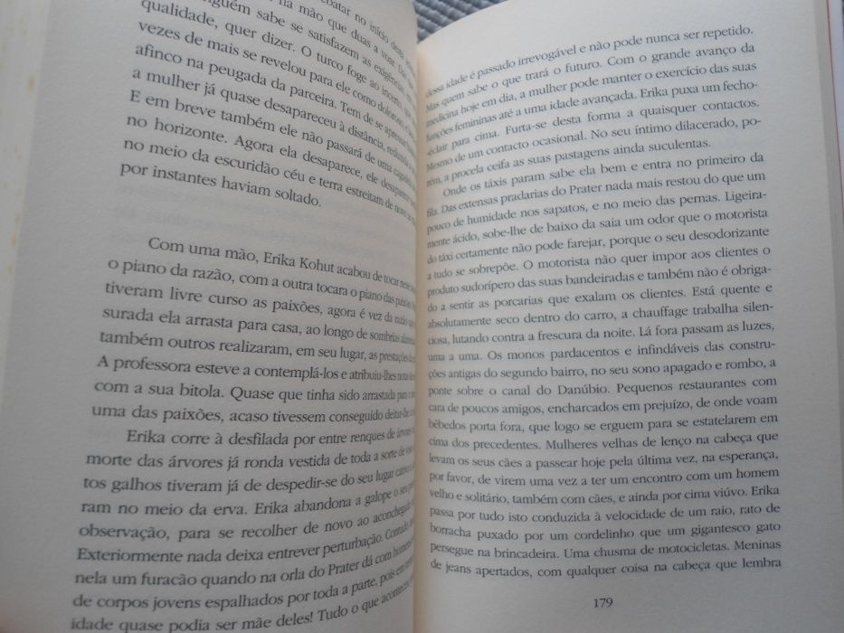 A Pianista por Elfriede Lelinek