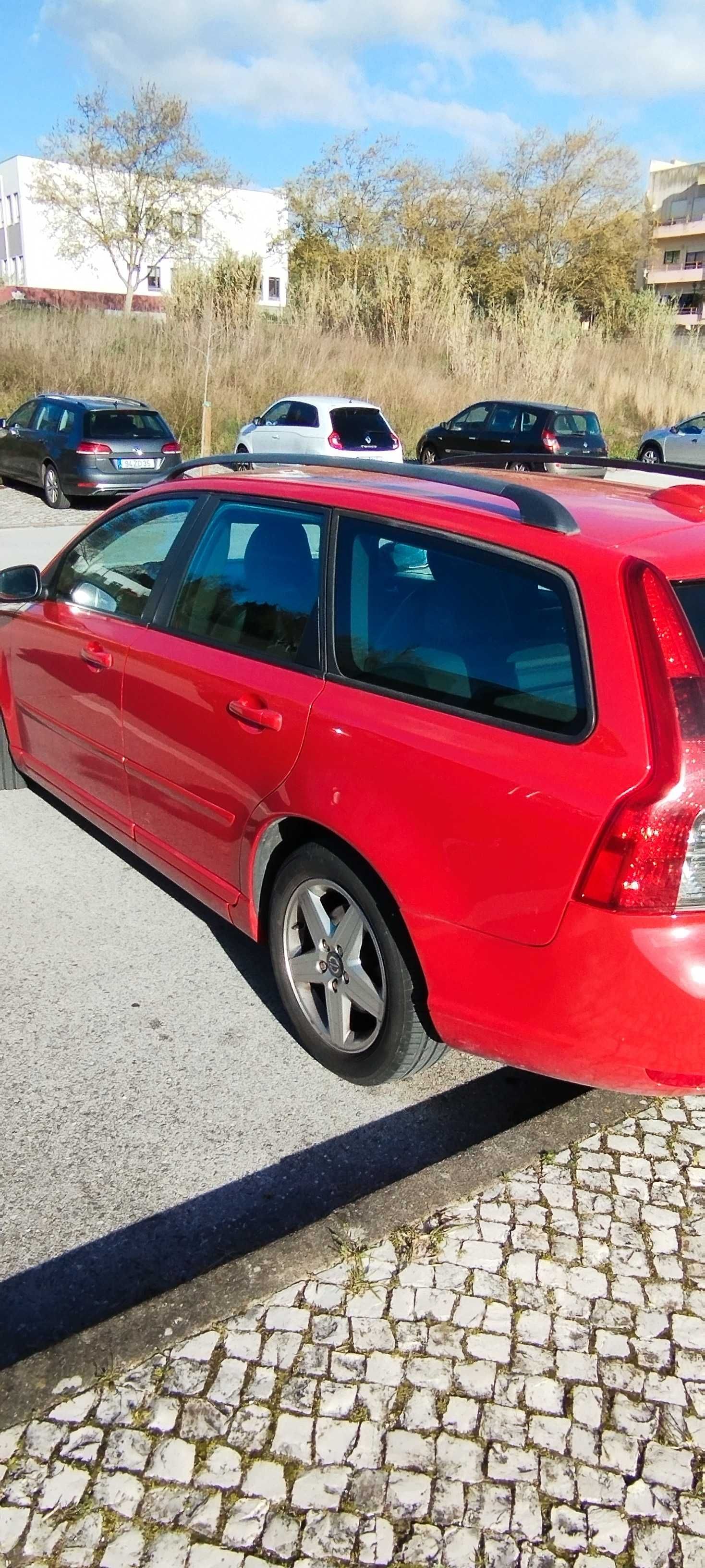 Carro em bom estado  geral