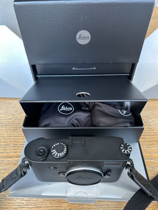 Leica M 10 Monochrom com garantia