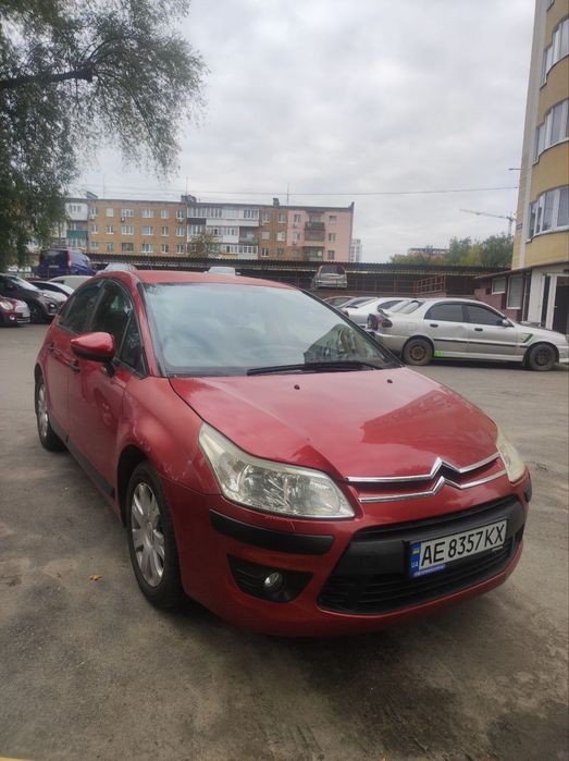 Citroen C4 2010 року бензин 1.6 МТ