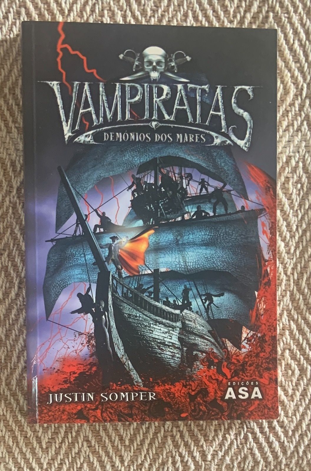 Vendo vários livros, muito bem estimados, como novos