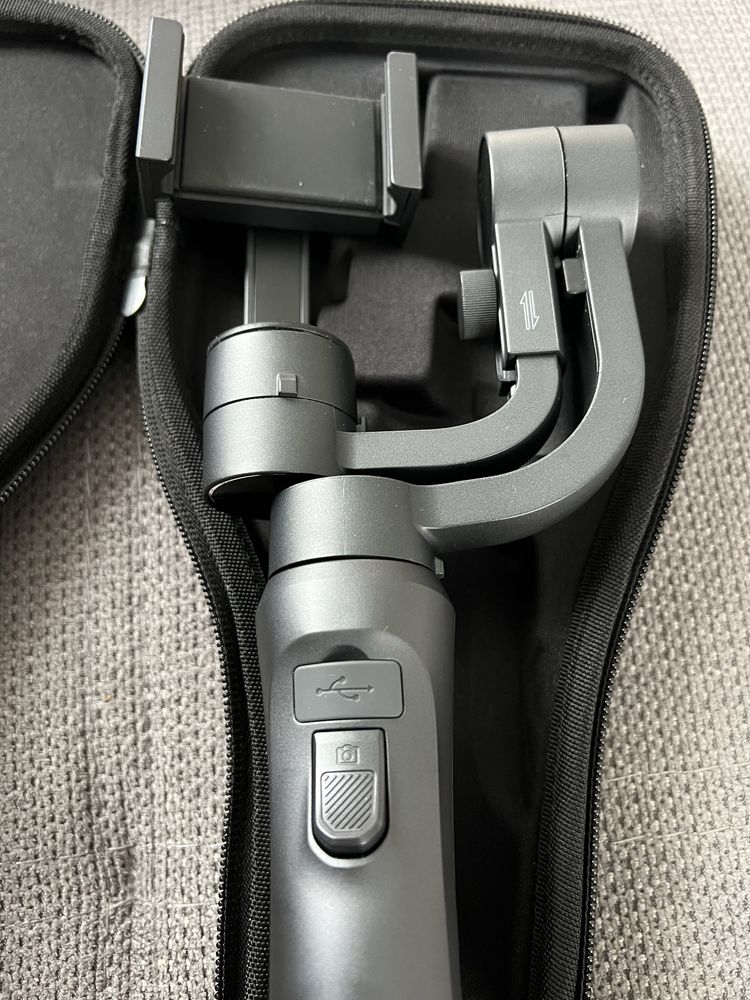 Стабілізатор 3х осьовий для телефона F10 Pro 3-Axis Gimbal