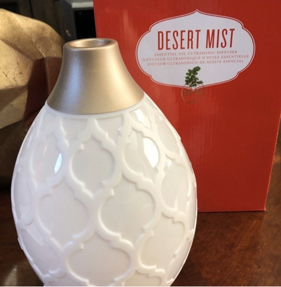 Difusor Humidificador desinfeta oleo essencial Young Living Desert