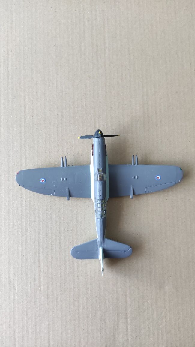 Сборная модель самолета 1:72 Fairey Firefly