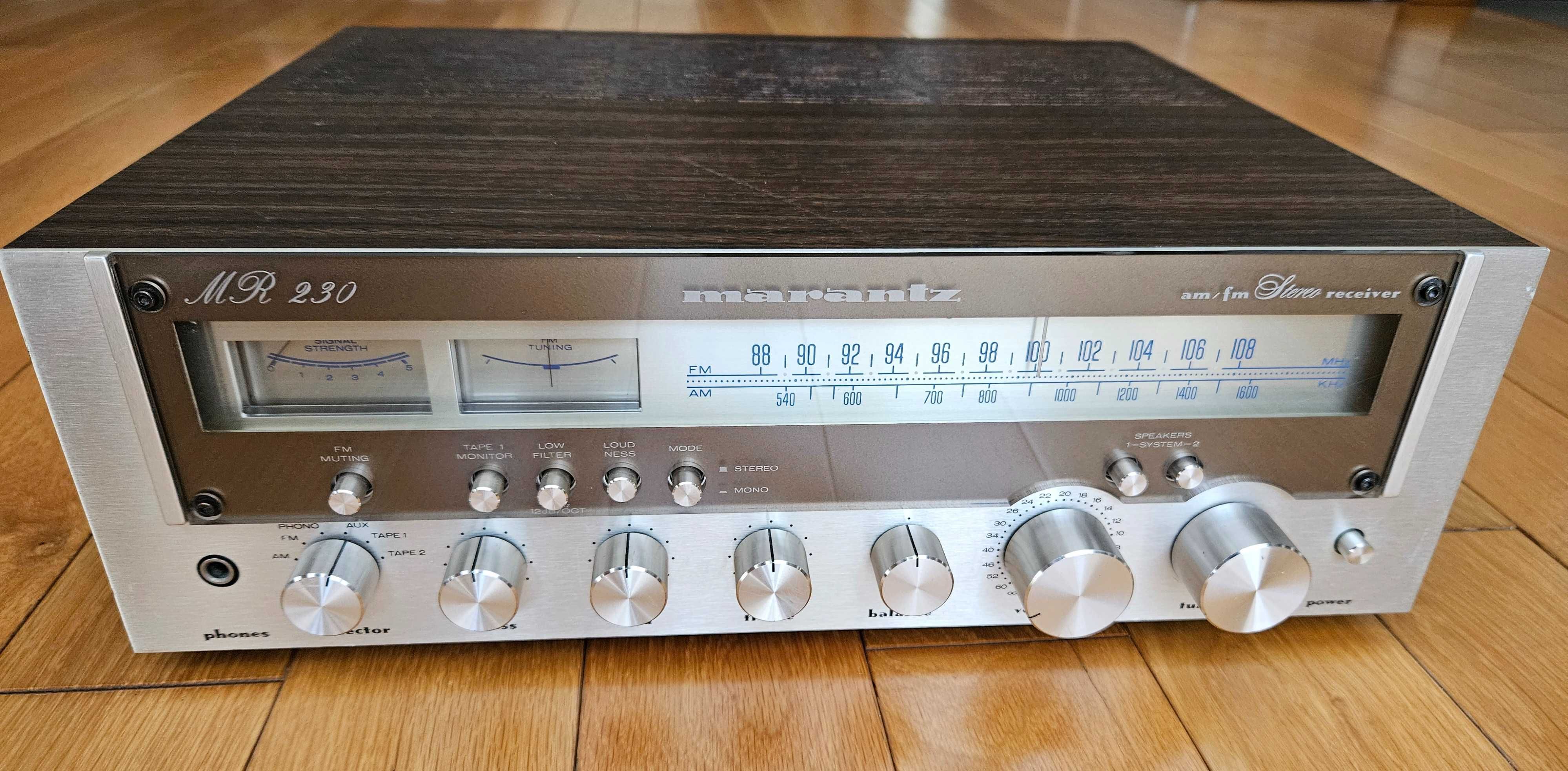 Amplituner Marantz MR230