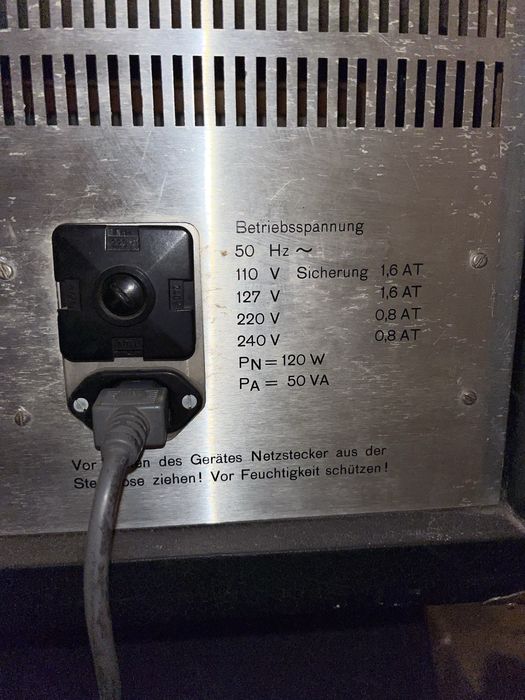 Vermona regent 600H 120вт гітарний стек