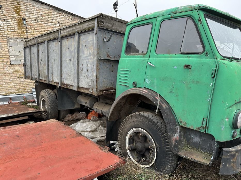 Продам маз 500.