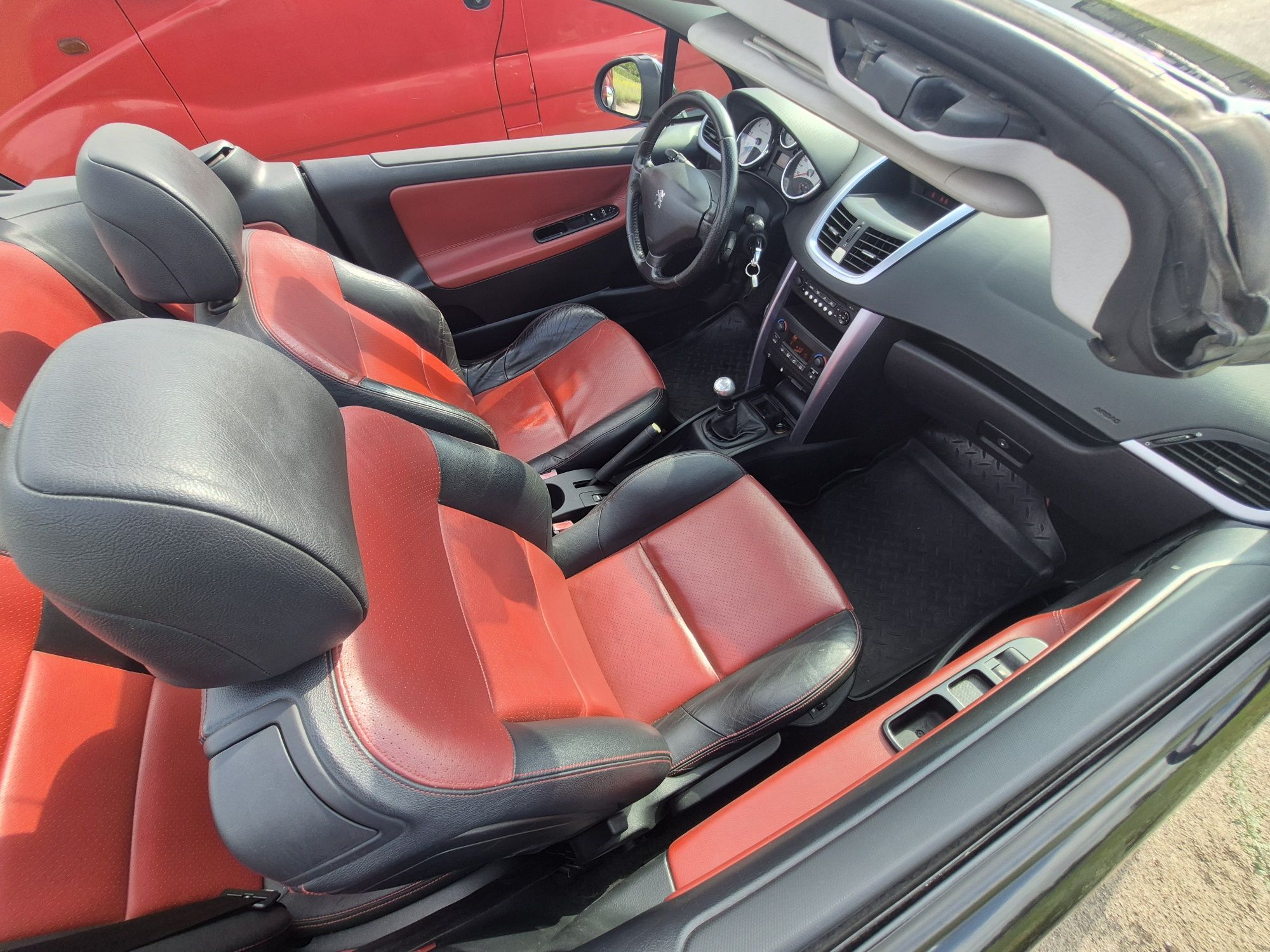 Peugeot 207cc 1,6 hdi 129.000km zamiana