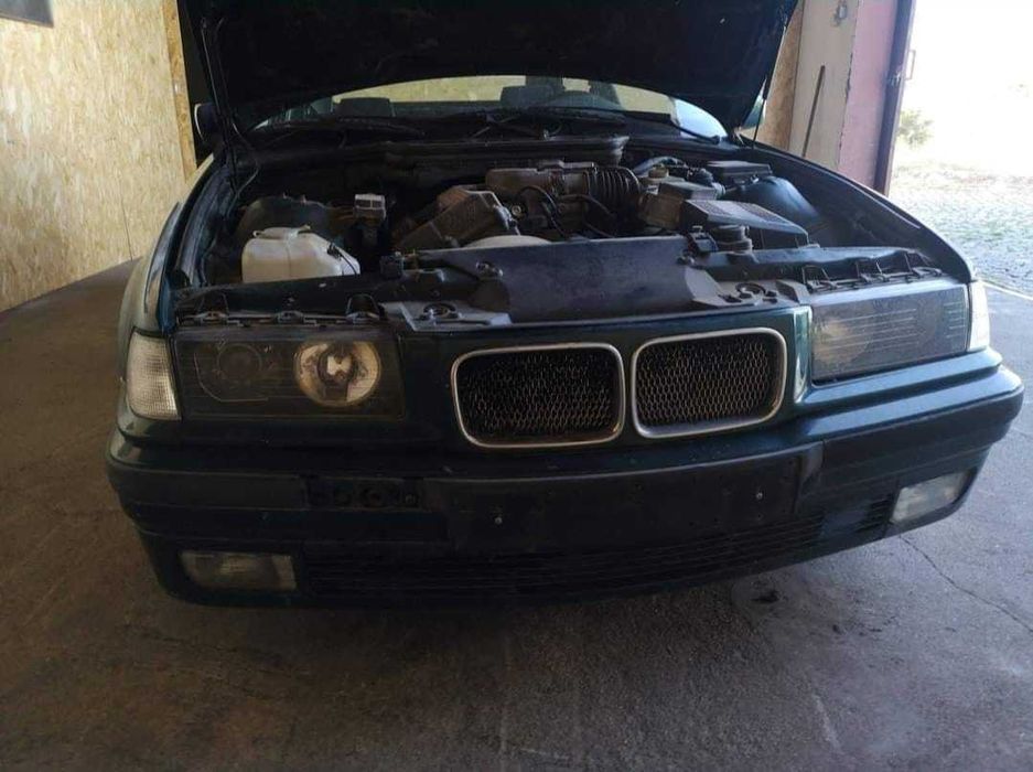 Bmw 318ti _ Para Peças