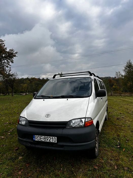 Toyota HIACE  Toyota Hiace benzyna 4x4 GL niski przebieg