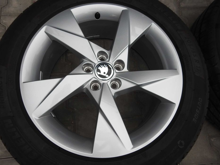 4x 17" 5x100 ET 40 6,5J Alufelgi SKODA Oryginał 20rok Jak NOWE