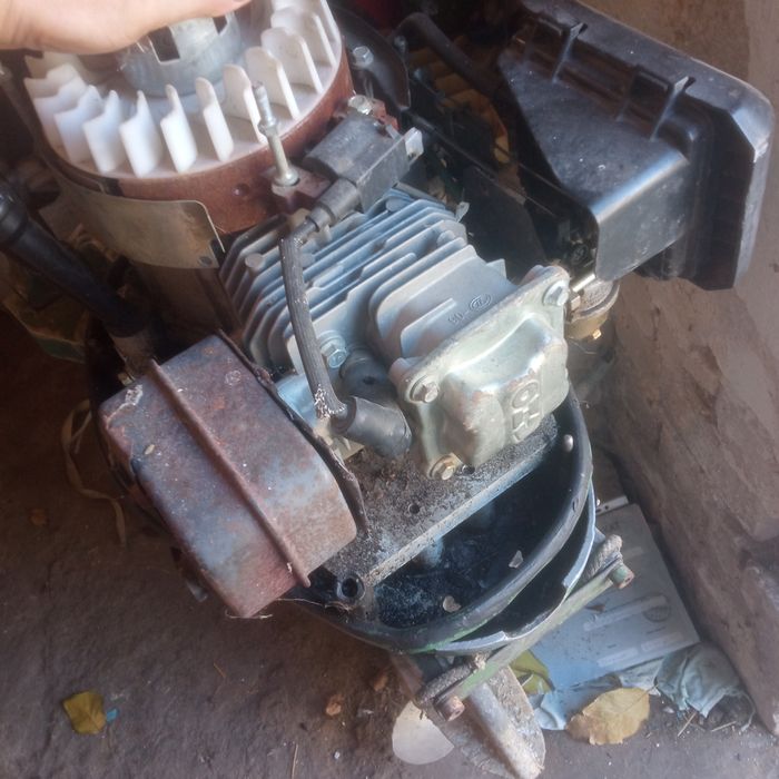 Продам лодочный мотор