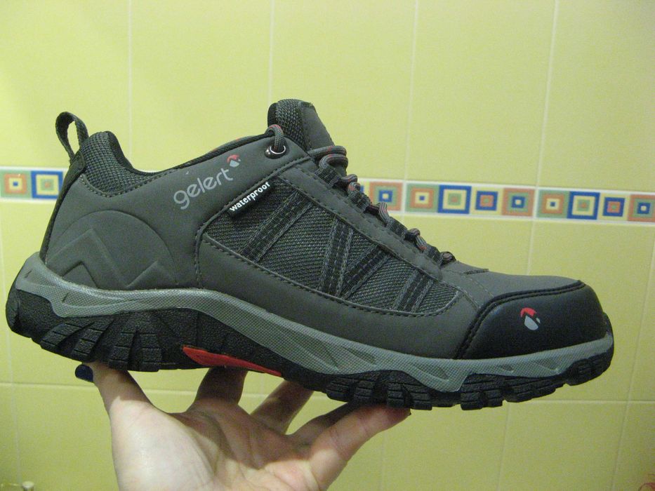 Кроссовки gelert 43.5 waterproof