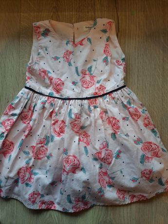 Sukienka dla dziewczynki w piekne kwiaty rozmiar 80